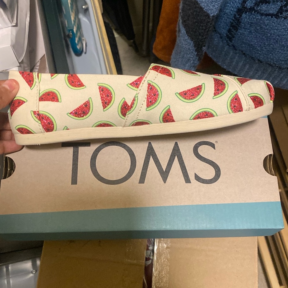 New Toms to wear